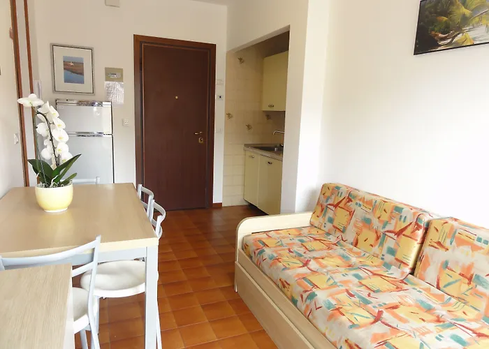 Tripoli * Μπιμπιόνε